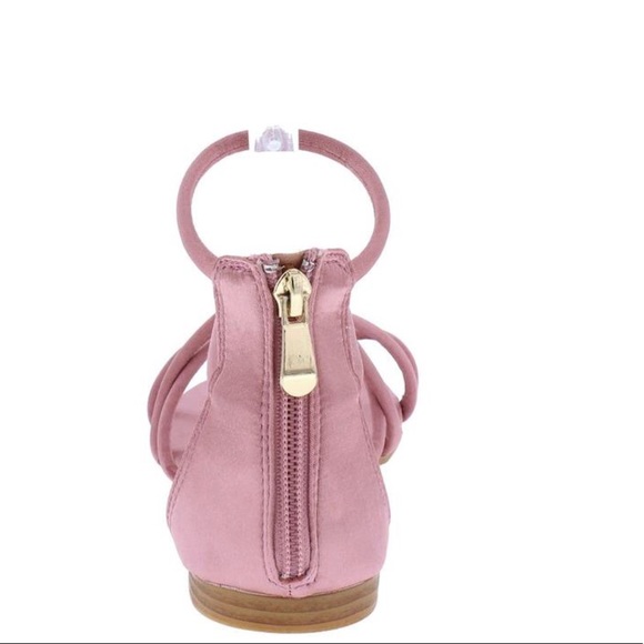☕️Lovely Mauve Pink Sandals 🌟 - Picture 2 of 3